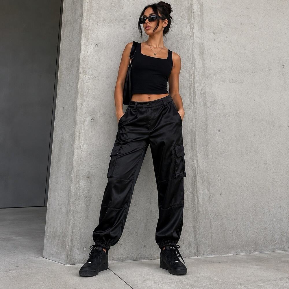 Black Satin Cargo Pants Women’s Size 10 Y2K Streetwear Utility Techware Travel